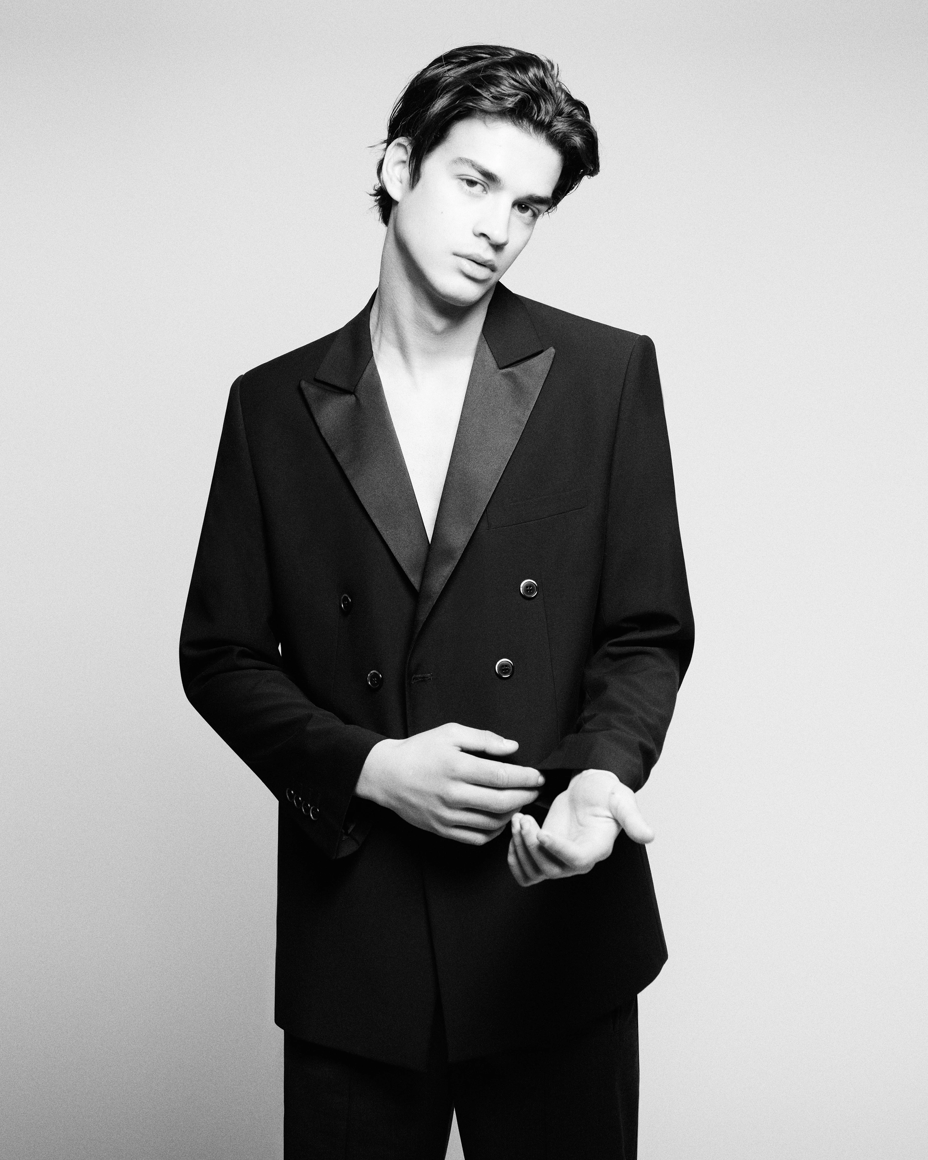 Andreas Athanasopoulos — casting fashion editorial