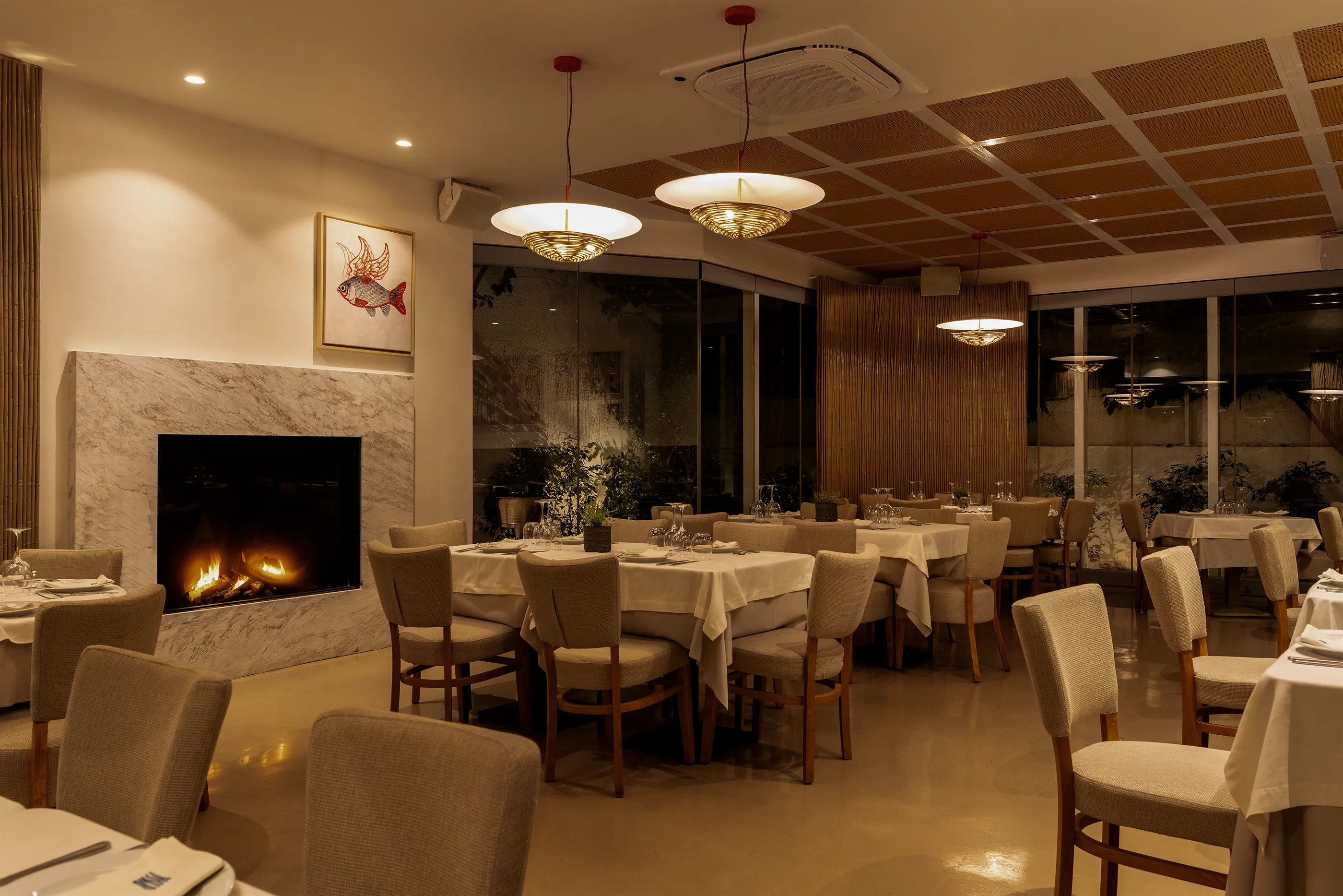Fish — seafood restaurant interior, Athens